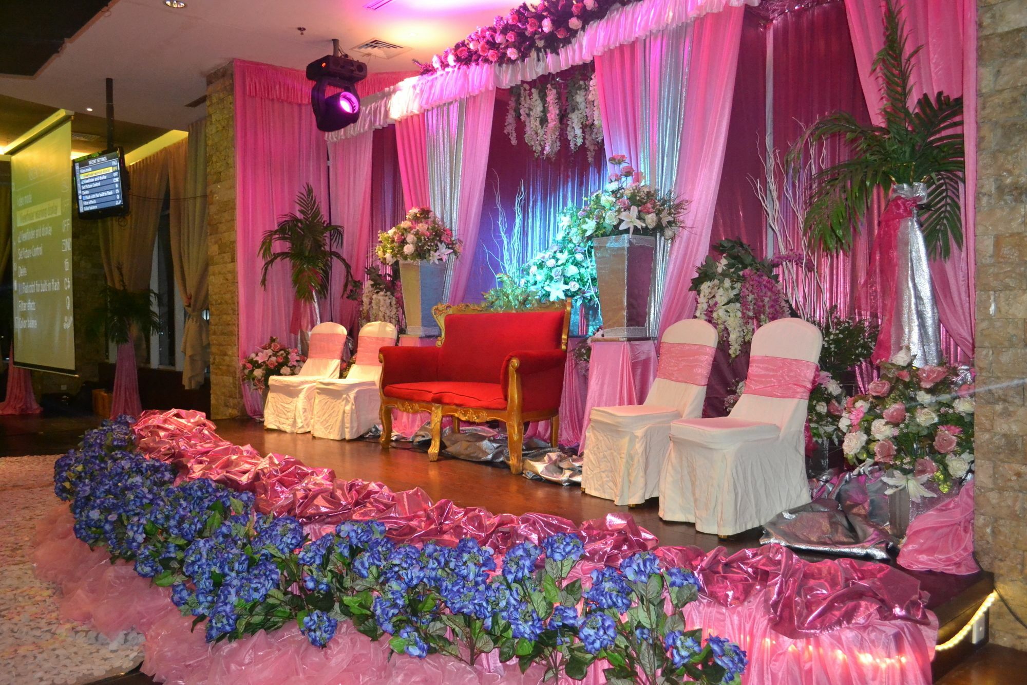 Aston Jayapura Hotel And Convention Center Exterior foto